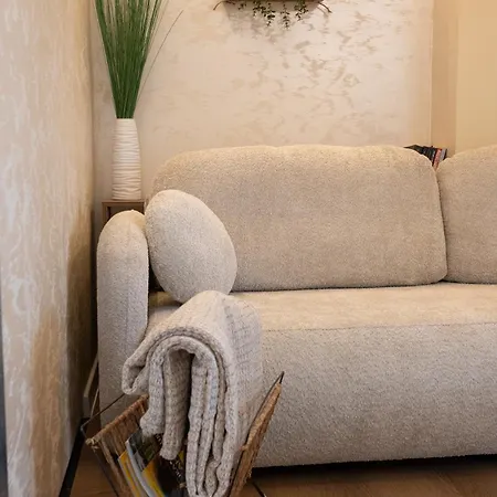 Апартамент Stylish Two-room With A Sea View